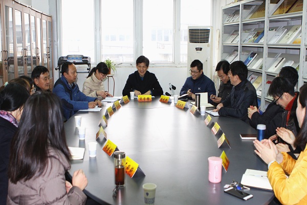 宋学锋校长到新闻学院调研指导工作