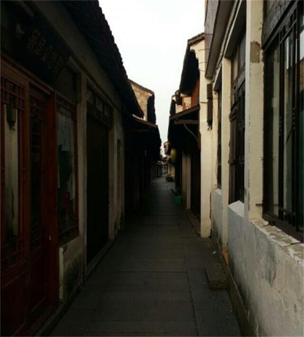 新闻学院:失落的古建筑保护