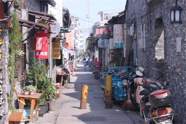 新闻学院:失落的古建筑保护