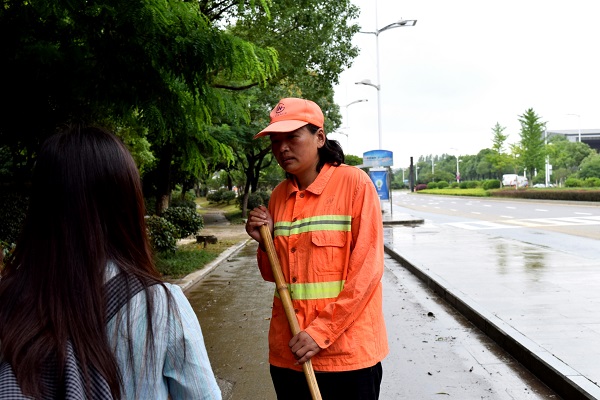 【暑期社会实践】新闻学院“环卫工人”实践小分队