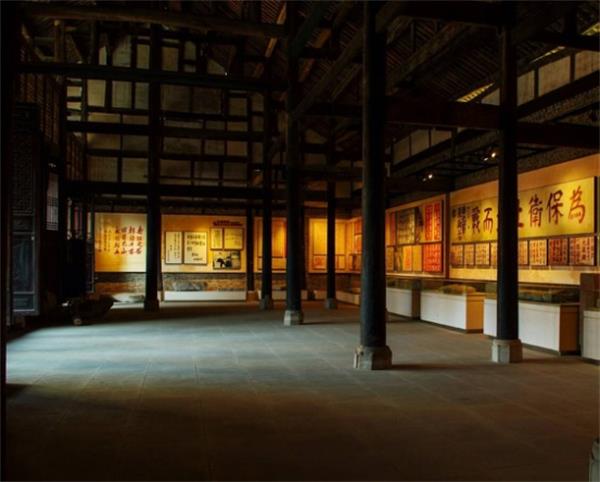 新闻学院:失落的古建筑保护